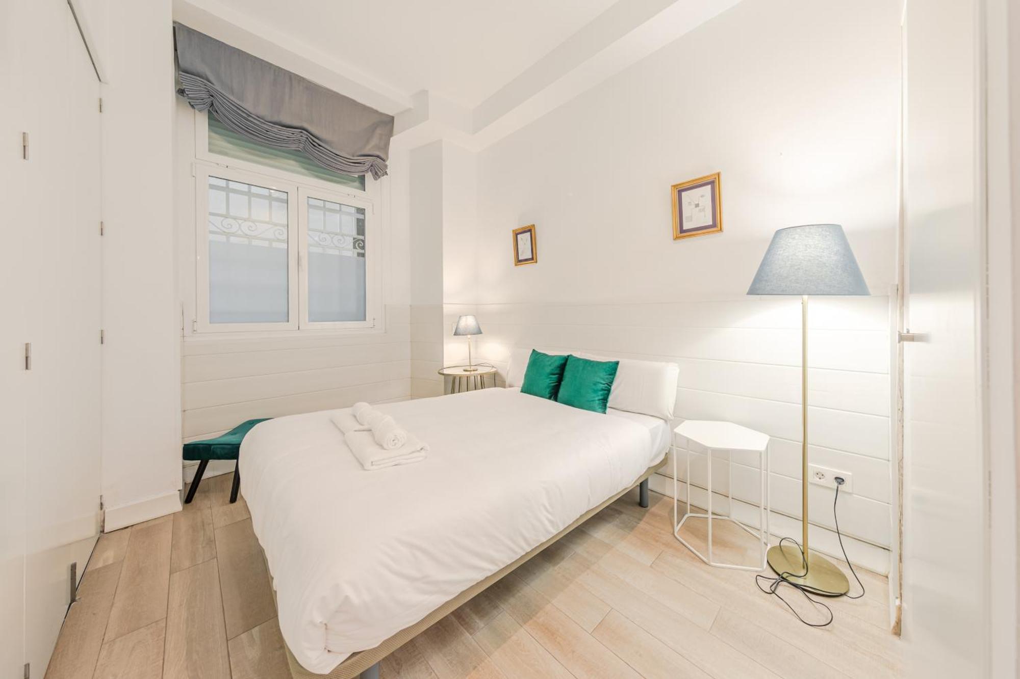 Green-Apartments Plaza Del Pan Севиля Екстериор снимка