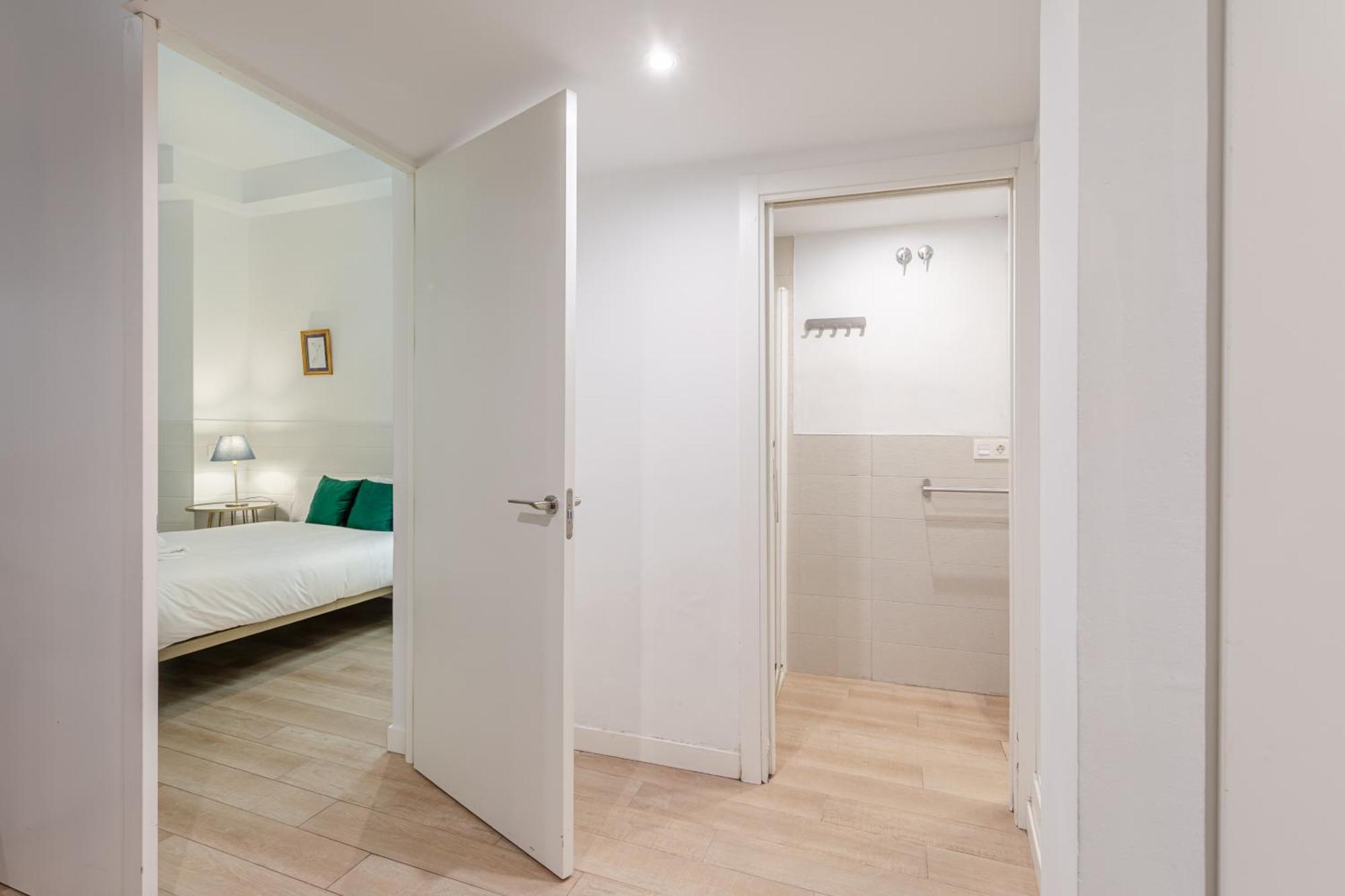 Green-Apartments Plaza Del Pan Севиля Екстериор снимка